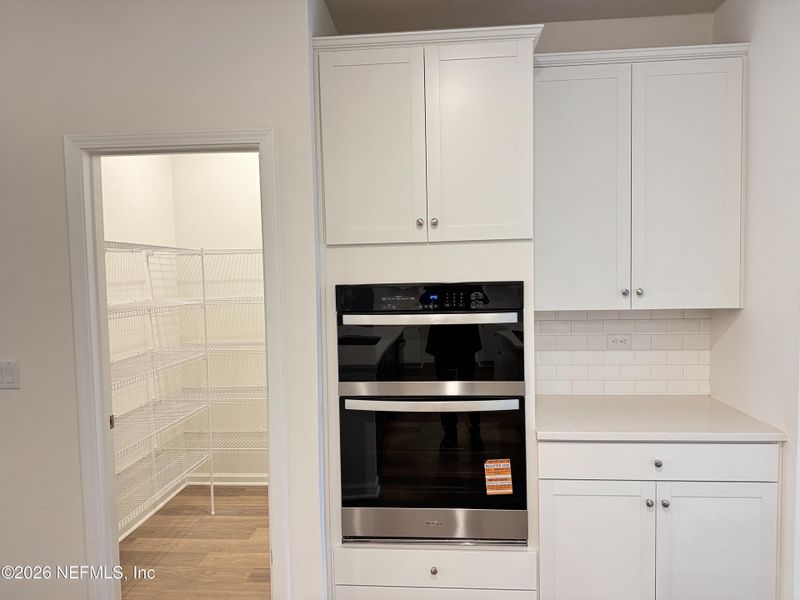 Furnished interior view inside a new home in Hyland Trail, Green Cove Springs (Image 6).