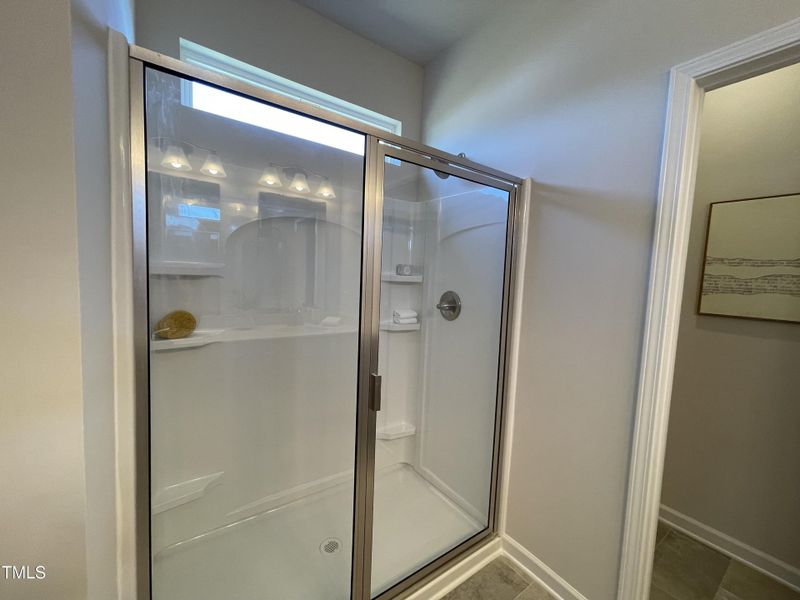 Walk-in Shower Walk-in Shower