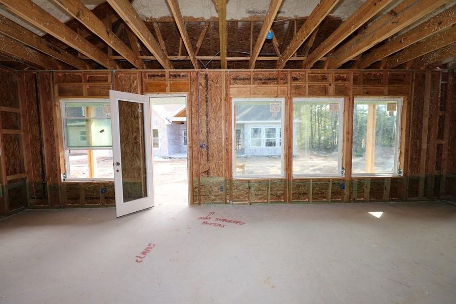 Spacious, unfurnished interior of a new home in ARTAVIA 65' Homesites, Conroe (Image 29). Spacious, unfurnished interior of a new home in ARTAVIA 65' Homesites, Conroe (Image 29).