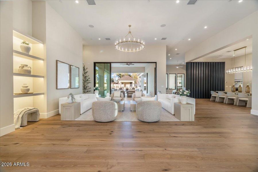 050-155-IMG_2705_v2 050-155-IMG_2705_v2