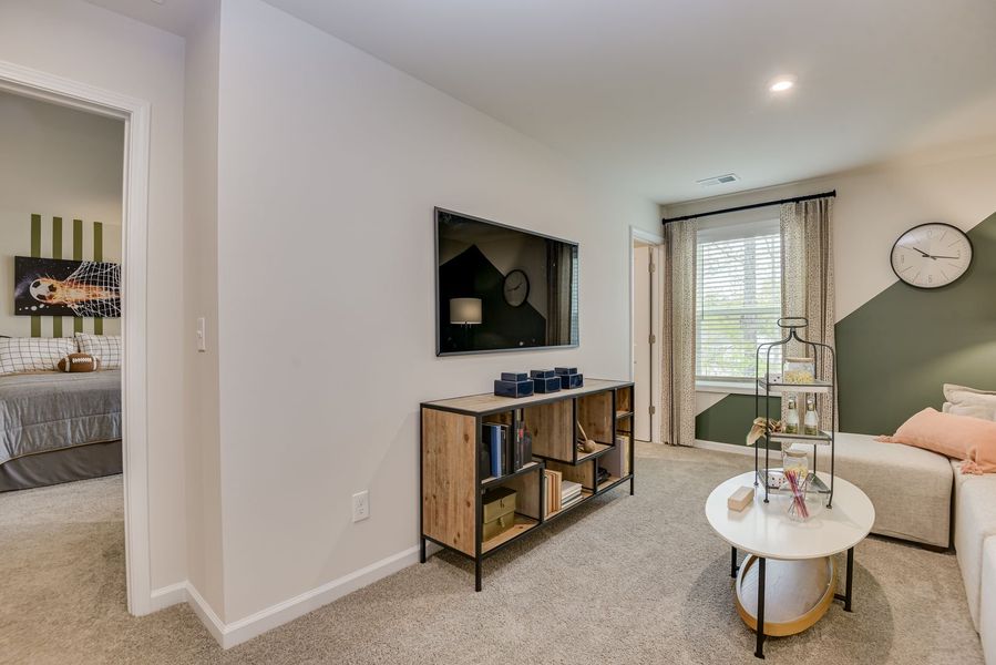 Upper Level Flex Room