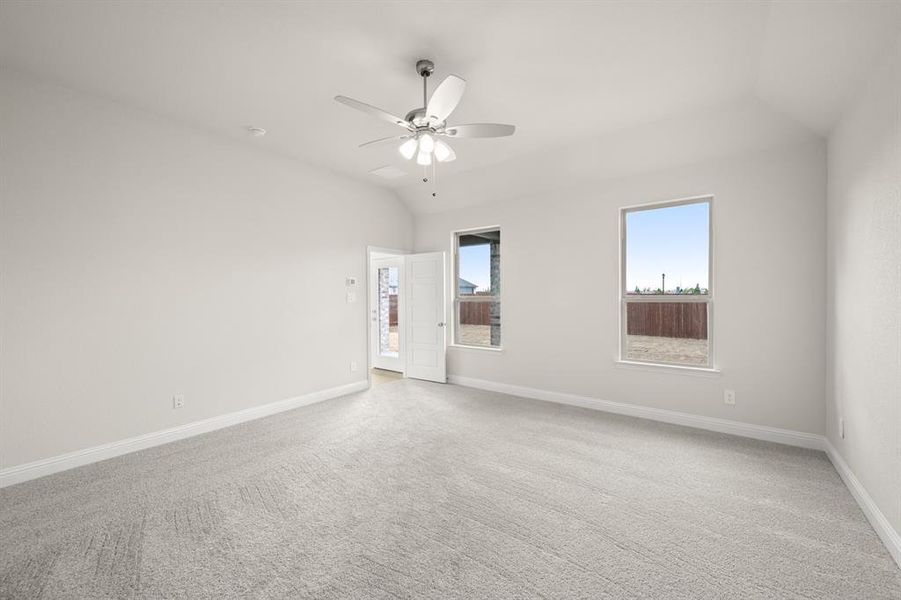 1101 Worthington- Primary Suite-2