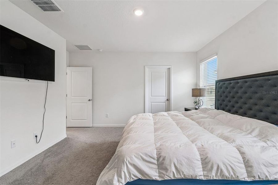 Furnished interior view inside a new home in Westgate at Avalon Park, Wesley Chapel (Image 15).
