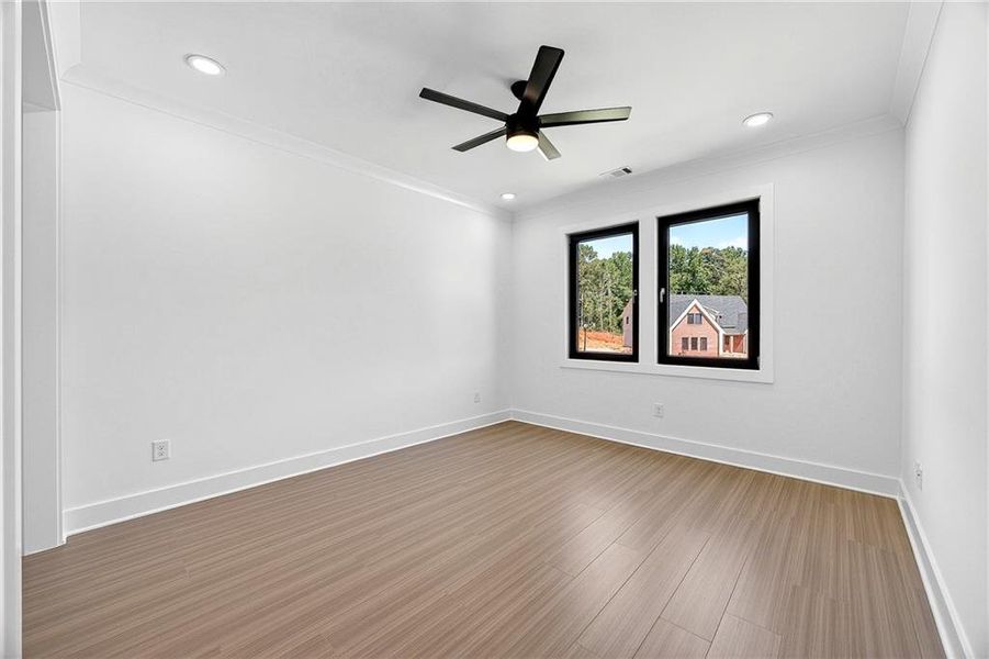 Spacious, unfurnished interior of a new home in , Auburn (Image 20).