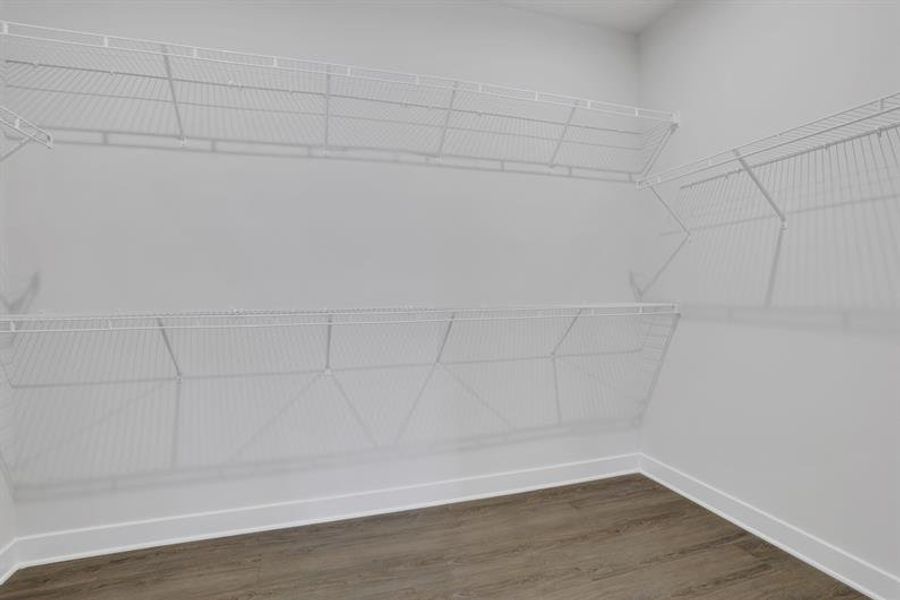 Spacious, unfurnished interior of a new home in Crystal Falls, Dawsonville (Image 34).