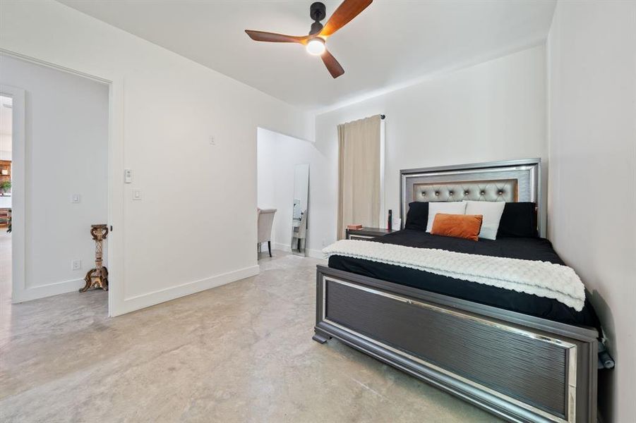 Furnished interior view inside a new home in , Terrell (Image 11). Furnished interior view inside a new home in , Terrell (Image 11).