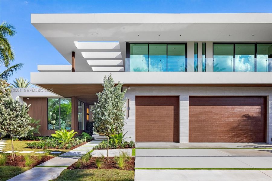 Front exterior of a new home in , Fort Lauderdale, FL, highlighting curb appeal (Image 22).