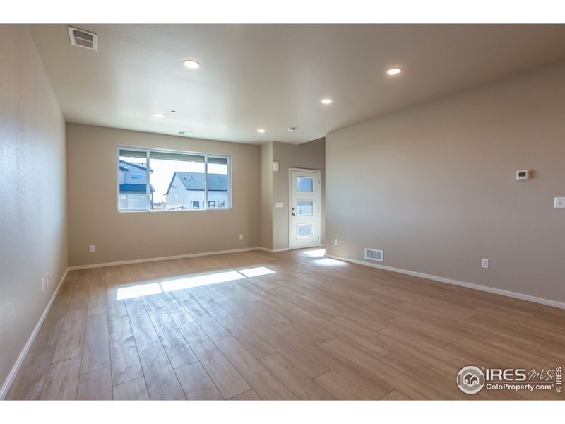 EXAMPLE PHOTO: LIVING ROOM AND DINING ROOM