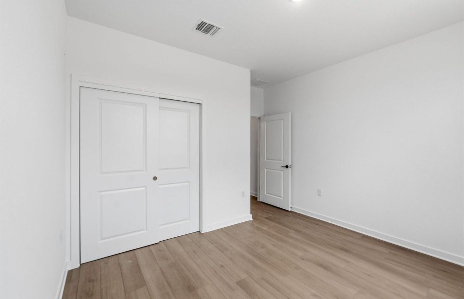 Spacious, unfurnished interior of a new home in Sun City Texas, Georgetown (Image 18). Spacious, unfurnished interior of a new home in Sun City Texas, Georgetown (Image 18).