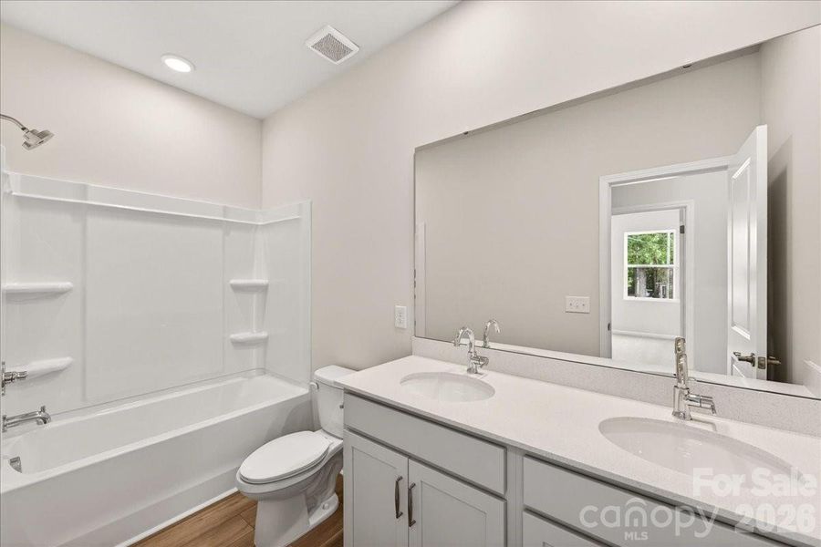 Dual vanity secondary bathroom Dual vanity secondary bathroom