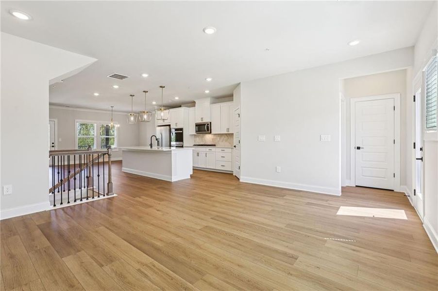 Spacious, unfurnished interior of a new home in Hemingway - Highland Series, Cumming (Image 21). Spacious, unfurnished interior of a new home in Hemingway - Highland Series, Cumming (Image 21).