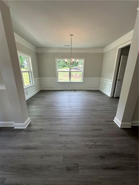 Spacious, unfurnished interior of a new home in Mirror Lake at South Harbour, Villa Rica (Image 32).