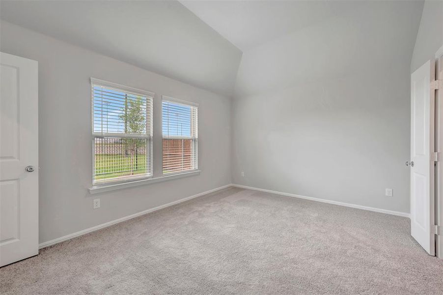 Spacious, unfurnished interior of a new home in Lane Ranch, Sanger (Image 29).