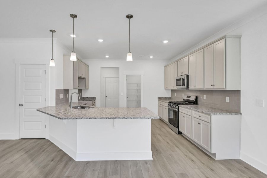 Furnished interior view inside a new home in Ashton Lakes, Lexington (Image 7).
