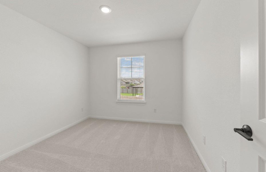 Spacious, unfurnished interior of a new home in Horizon Lake, Leander (Image 29). Spacious, unfurnished interior of a new home in Horizon Lake, Leander (Image 29).