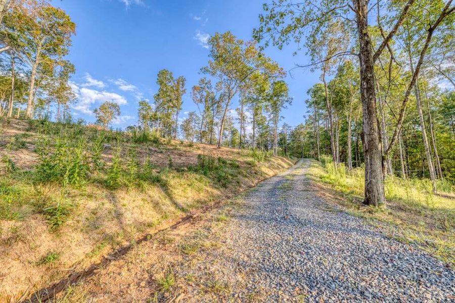 Natural landscape and outdoor views near in Blue Ridge (Image 46). Natural landscape and outdoor views near in Blue Ridge (Image 46).