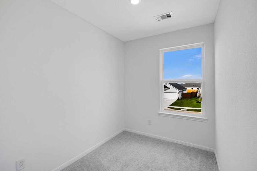 Spacious, unfurnished interior of a new home in Brookewater 45s, Rosenberg (Image 27).