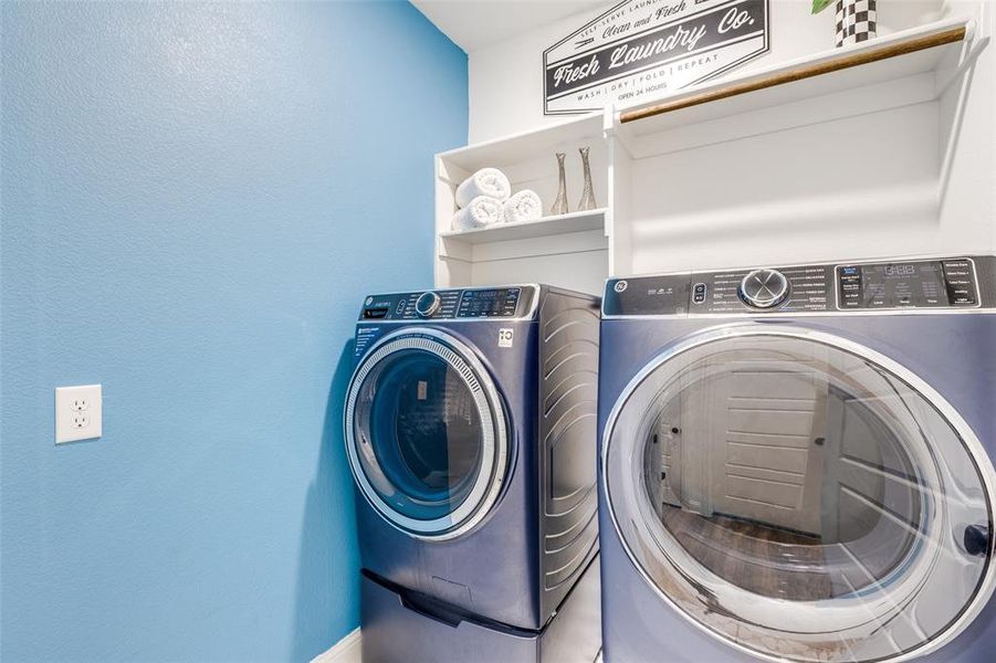 Furnished interior view inside a new home in Cambridge Crossing, Celina (Image 5).