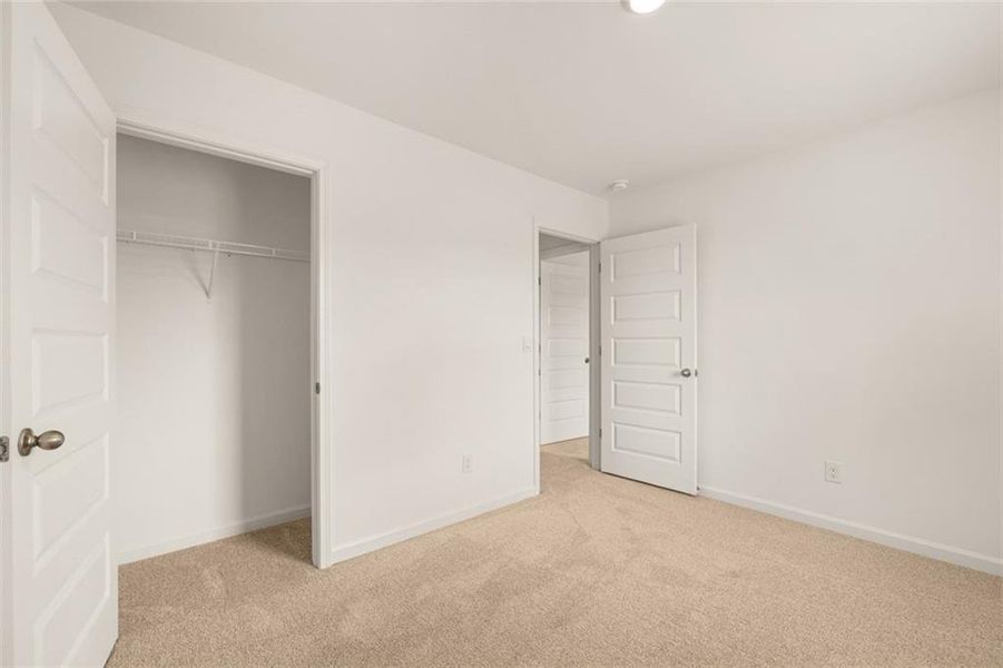 Spacious, unfurnished interior of a new home in Champion's Run, Lithonia (Image 20).