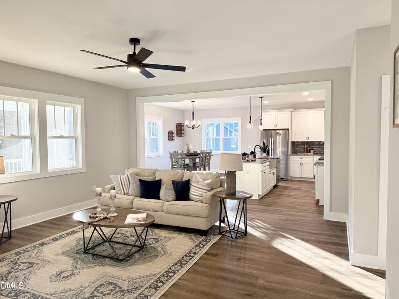 IMG_7089 (1) IMG_7089 (1)