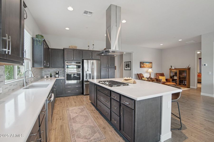 16-web-or-mls-W Montansoro Ln-S2708-014 16-web-or-mls-W Montansoro Ln-S2708-014