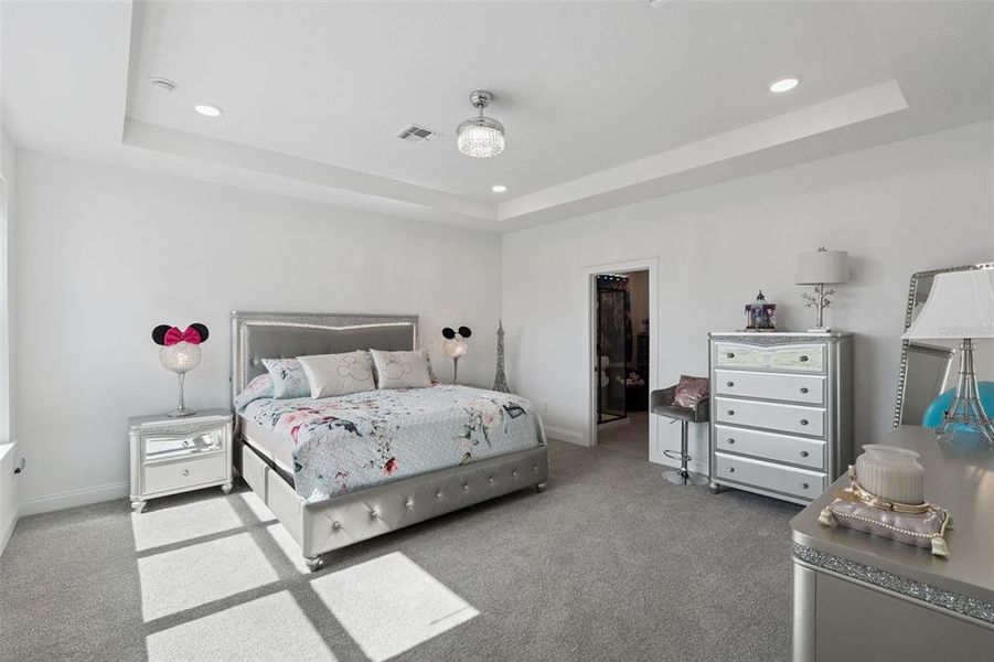 Furnished interior view inside a new home in , Winter Garden (Image 50).
