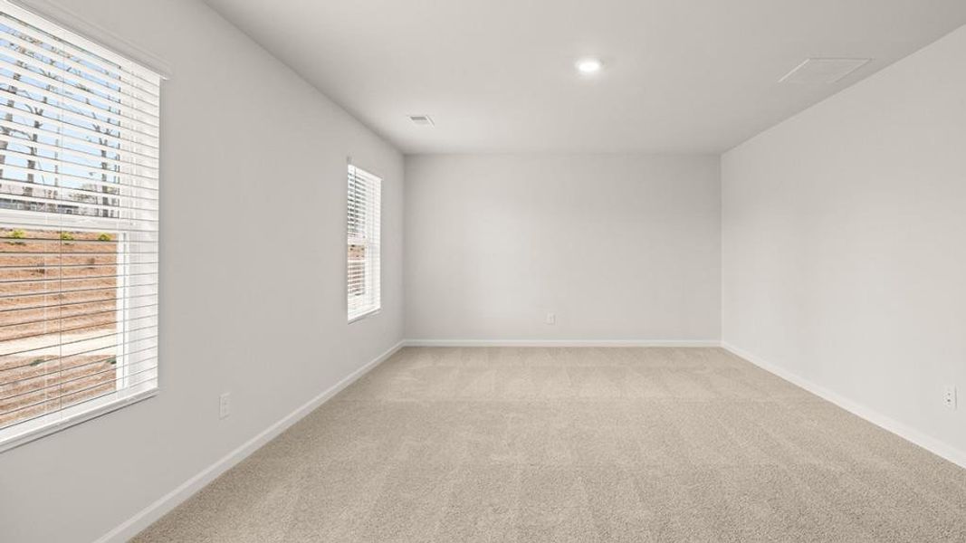 Spacious, unfurnished interior of a new home in Thompson Ridge, Dallas (Image 28). Spacious, unfurnished interior of a new home in Thompson Ridge, Dallas (Image 28).