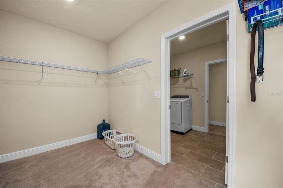 Spacious, unfurnished interior of a new home in Mangrove Manor, Apollo Beach (Image 22). Spacious, unfurnished interior of a new home in Mangrove Manor, Apollo Beach (Image 22).