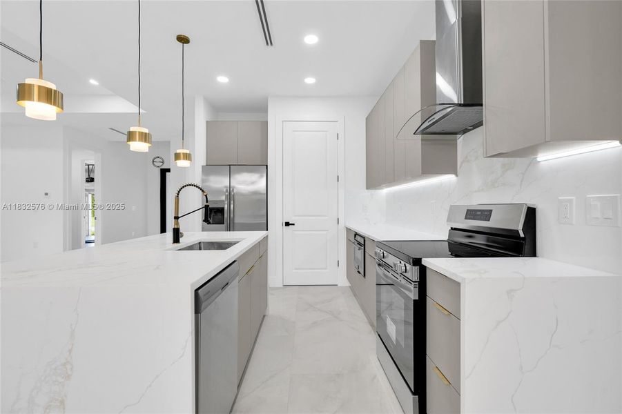 Furnished interior view inside a new home in , Lehigh Acres (Image 9).
