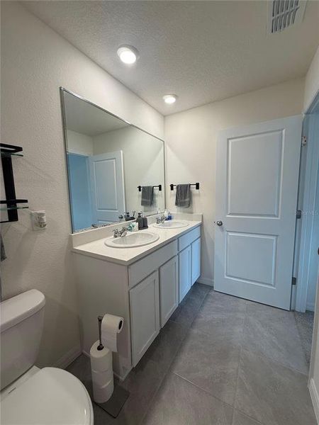 Furnished interior view inside a new home in The Towns at Laurel Commons, Ocala (Image 32).