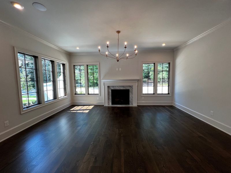 Spacious, unfurnished interior of a new home in Pinecrest, Durham (Image 5).