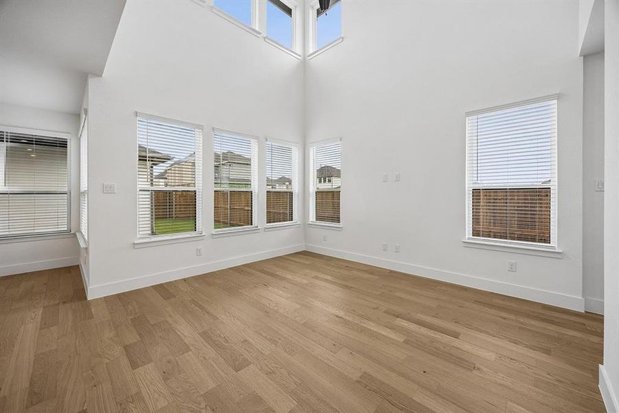 Spacious, unfurnished interior of a new home in Fields - East Village, Frisco (Image 14).