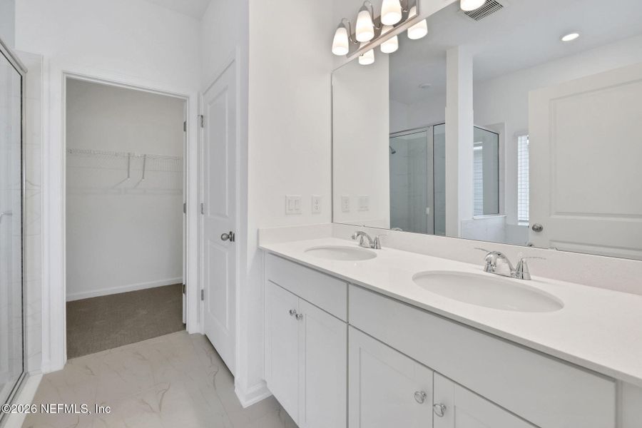 Furnished interior view inside a new home in Jennings Farm, Middleburg (Image 12).