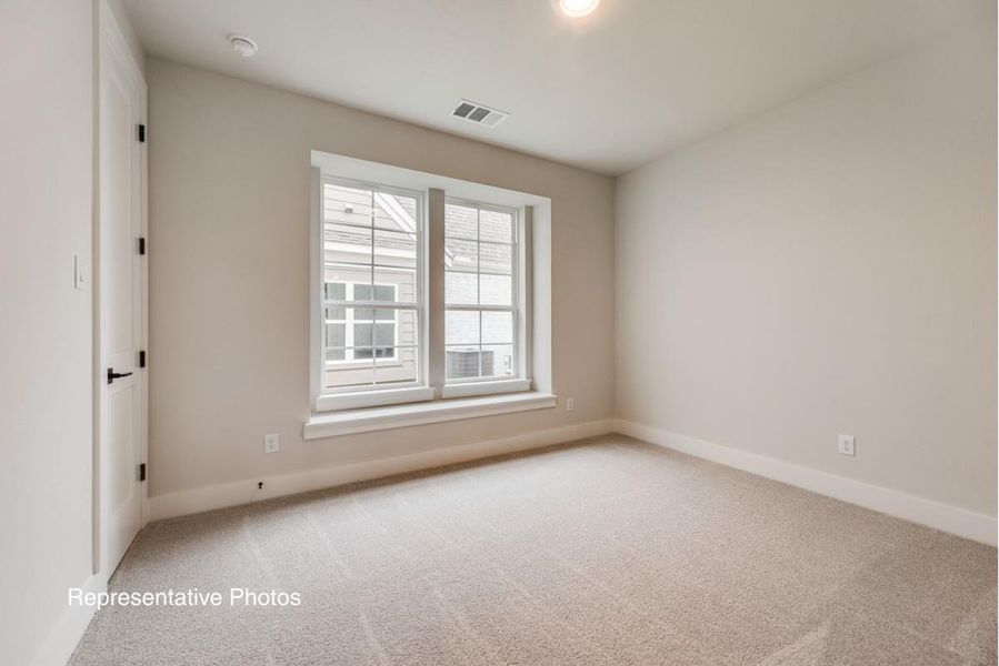 Representative unfurnished interior of a home built from the Grandview by Grand Homes in Grand Estates of Anna, Anna (Image 22).