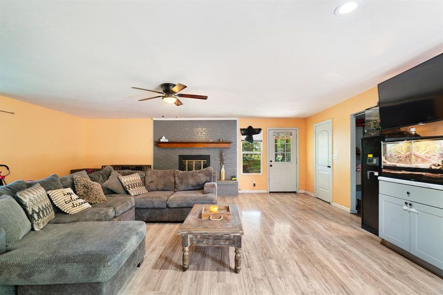 Furnished interior view inside a new home in , Paris (Image 12).