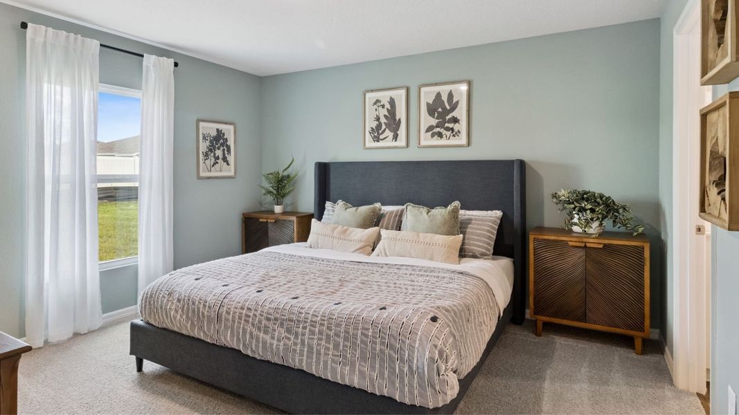 Furnished interior view inside a new home in Fountain View, Ormond Beach (Image 6).