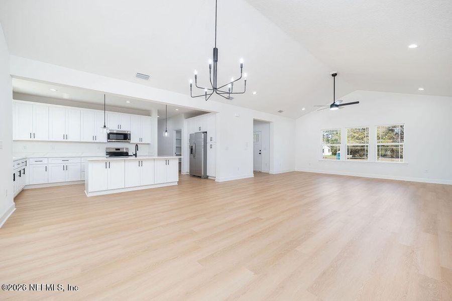 Spacious, unfurnished interior of a new home in , Bryceville (Image 10).