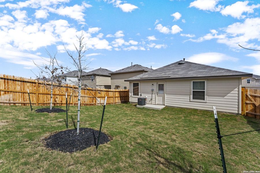 Exterior details and patio area of a home in Applewood, San Antonio (Image 2).