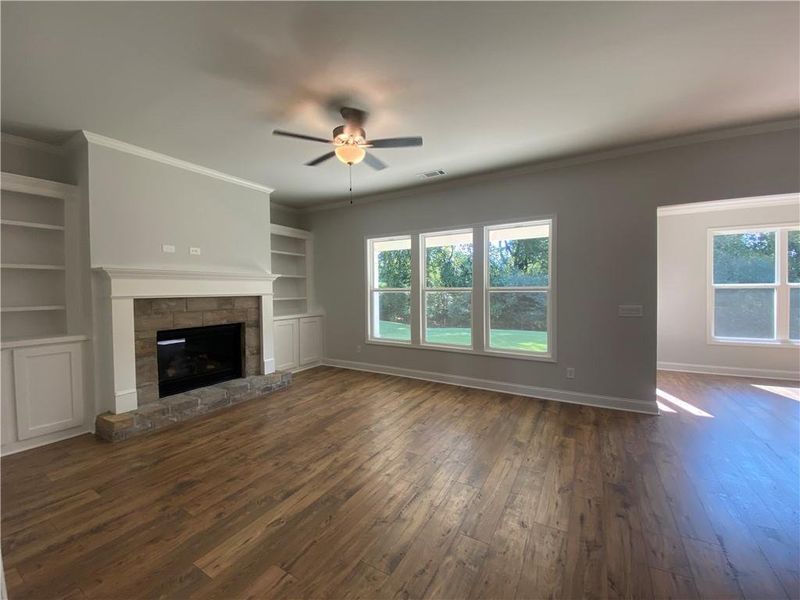 Spacious, unfurnished interior of a new home in , Jefferson (Image 15).