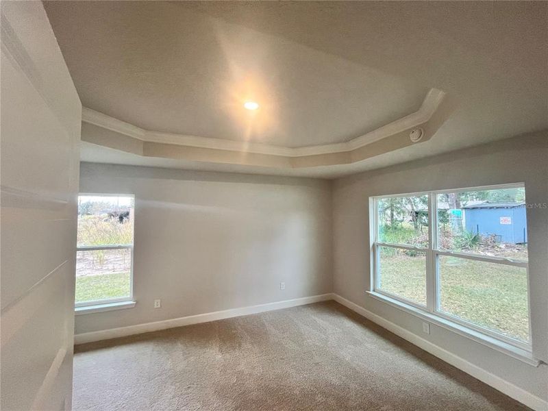 Spacious, unfurnished interior of a new home in , Ocala (Image 14).