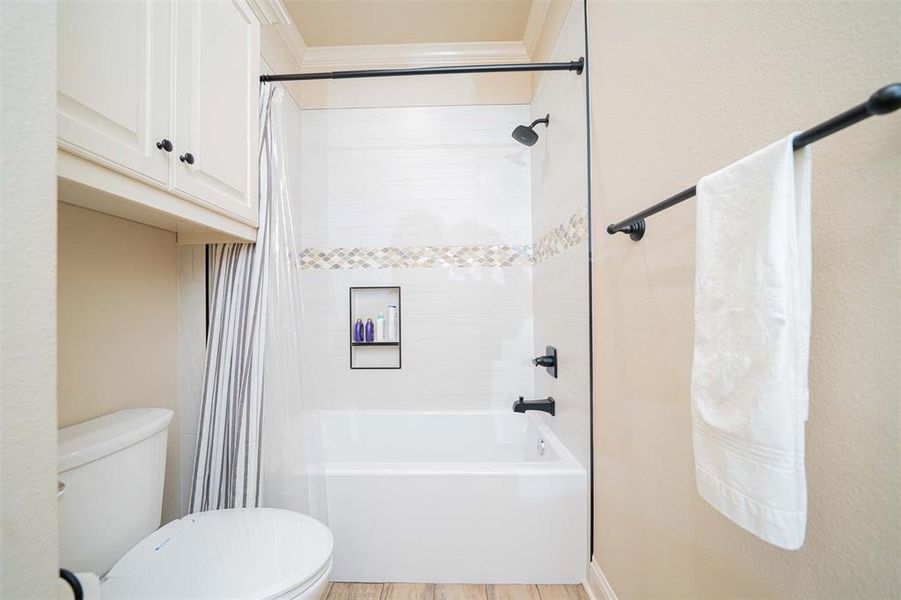 Furnished interior view inside a new home in , Longview (Image 3).