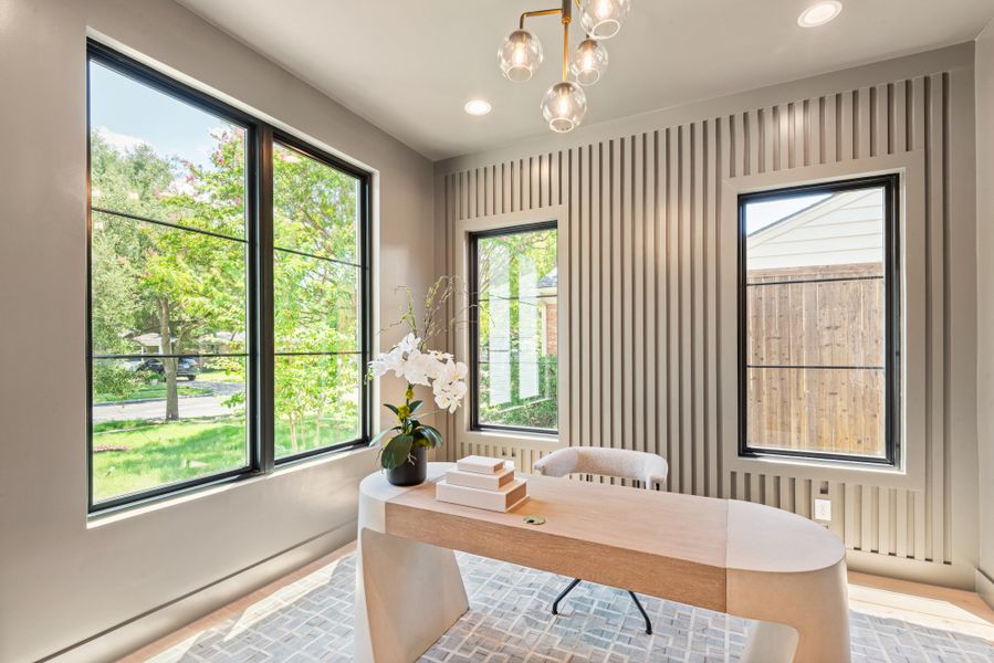 Furnished interior view inside a new home in , Dallas (Image 10).