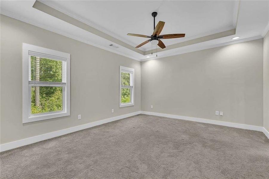 Spacious, unfurnished interior of a new home in , Macon (Image 37).
