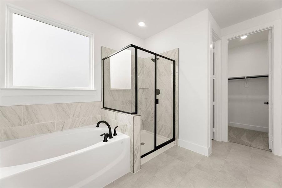 703 Iris-Primary Suite-5