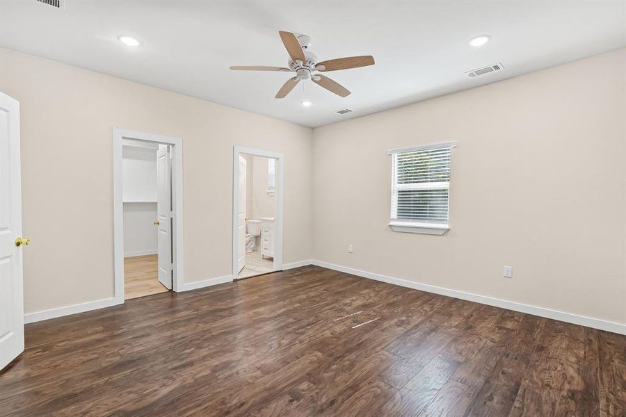 Spacious, unfurnished interior of a new home in , Quinlan (Image 25). Spacious, unfurnished interior of a new home in , Quinlan (Image 25).