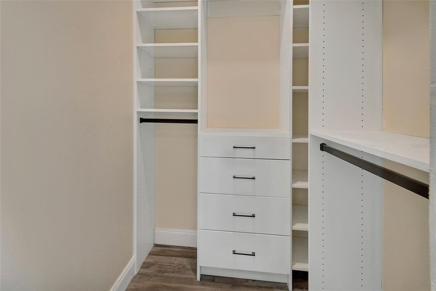 Image 27 of a home in .