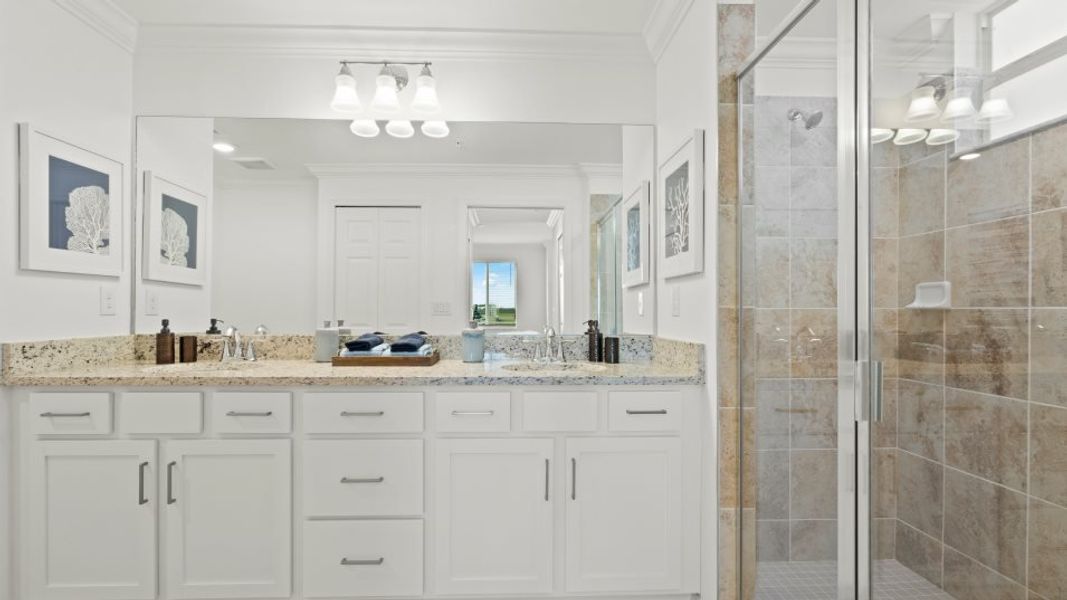 Arabella II plan owners bathroom