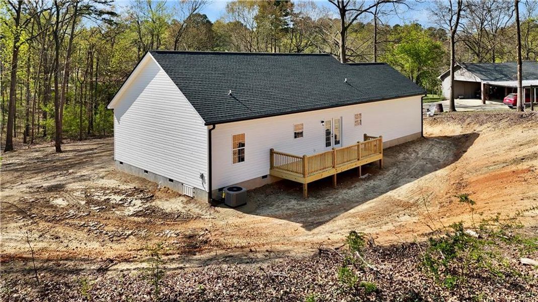 Exterior details and patio area of a home in , Calhoun (Image 18).