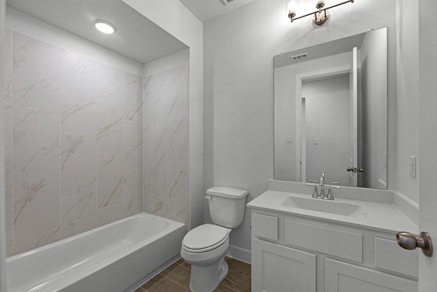 Furnished interior view inside a new home in Sienna, Missouri City (Image 9). Furnished interior view inside a new home in Sienna, Missouri City (Image 9).