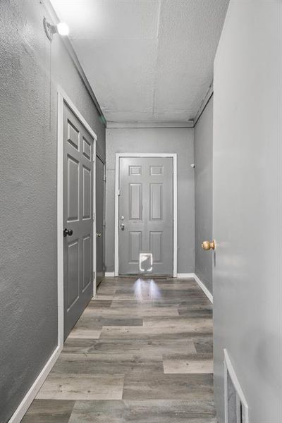 Spacious, unfurnished interior of a new home in , Paris (Image 14). Spacious, unfurnished interior of a new home in , Paris (Image 14).